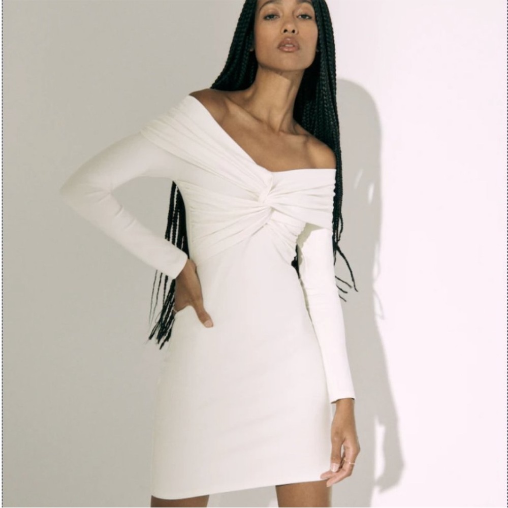 Abercrombie & Fitch Off-Shoulder White Mini Dress